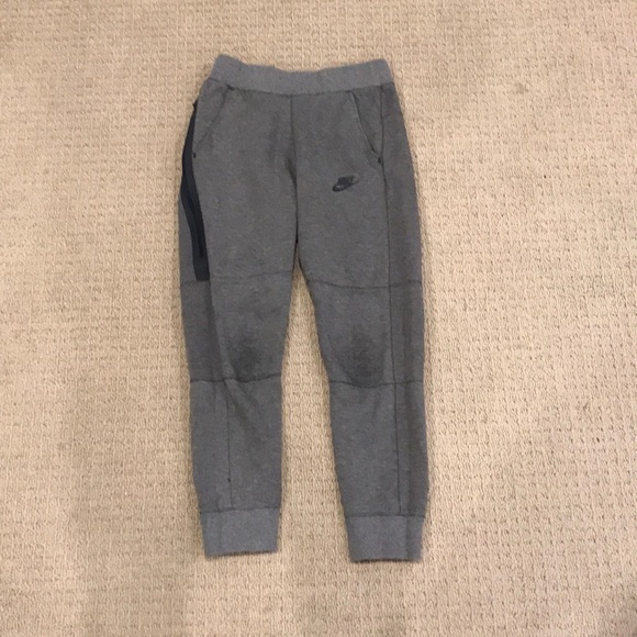 youth nike joggers